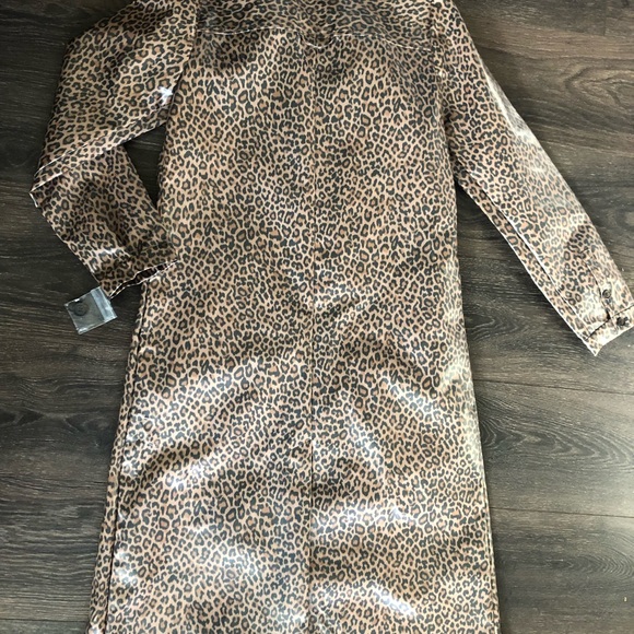 Something Navy leopard rain coat size small - Picture 6 of 8